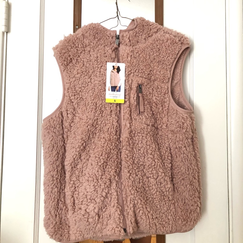 NWT Weatherproof Vest